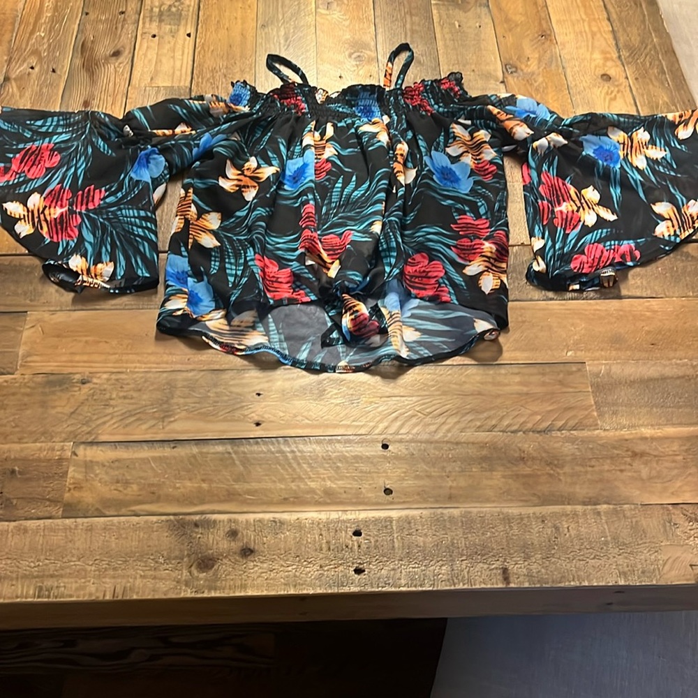 Ella Moss | Girls Tropical Off Shoulder cropped Blouse Size 12